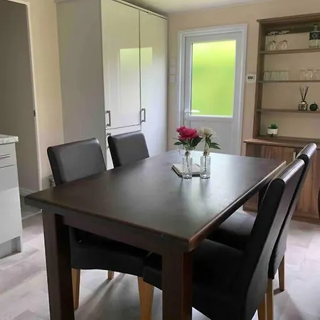 Luxury Spacious House With Two Bathrooms At Park With Swimming Pools, Restaurant, Bowling, Massage & Wellness