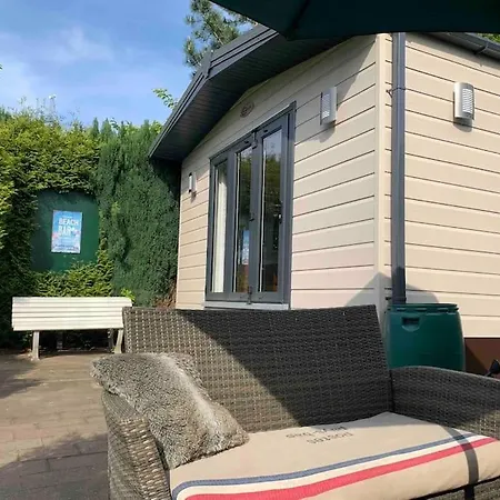 Σαλέ Luxury Spacious House With Two Bathrooms At Park With Swimming Pools, Restaurant, Bowling, Massage & Wellness *