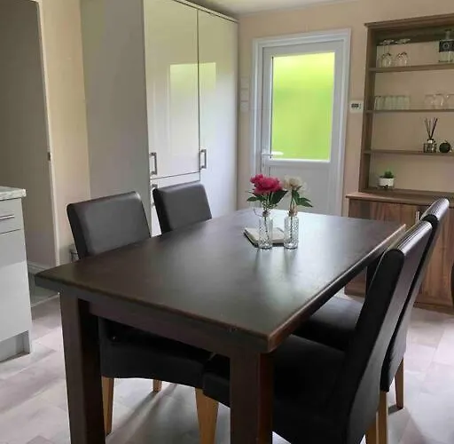 Luxury Spacious House With Two Bathrooms At Park With Swimming Pools, Restaurant, Bowling, Massage & Wellness