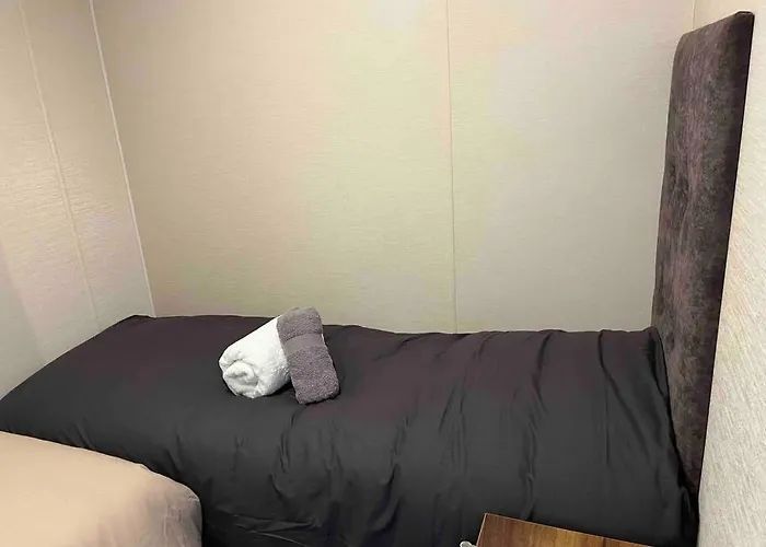 Luxury Spacious House With Two Bathrooms At Park With Swimming Pools, Restaurant, Bowling, Massage & Wellness *